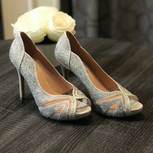 Sparkly pumps